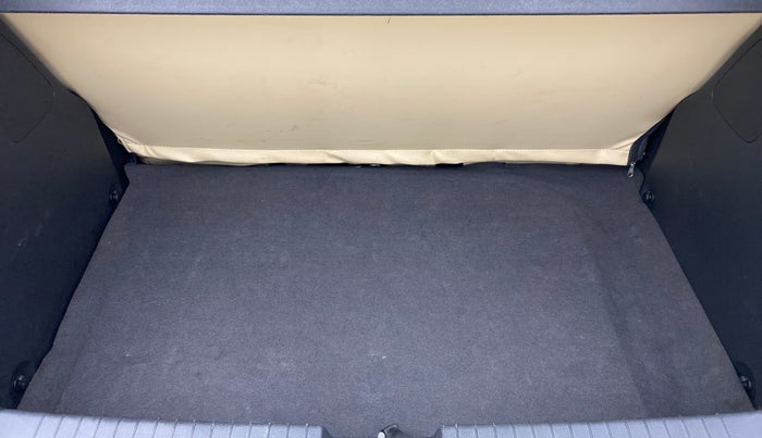 2018 Hyundai Elite i20 SPORTZ 1.2, Petrol, Manual, 28,508 km, Boot Inside