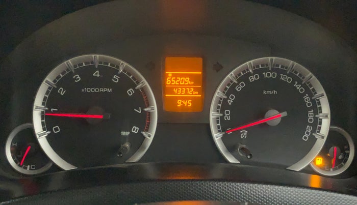 2014 Maruti Swift Dzire VXI, Petrol, Manual, 43,467 km, Odometer Image