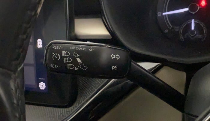 2022 Skoda SLAVIA AMBITION 1.0L TSI MT, Petrol, Manual, 65,322 km, Adaptive Cruise Control