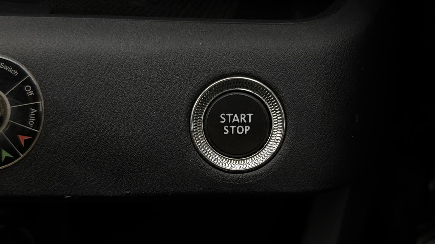 2022 Nissan MAGNITE XV PREMIUM, Petrol, Manual, 71,827 km, Keyless Start/ Stop Button
