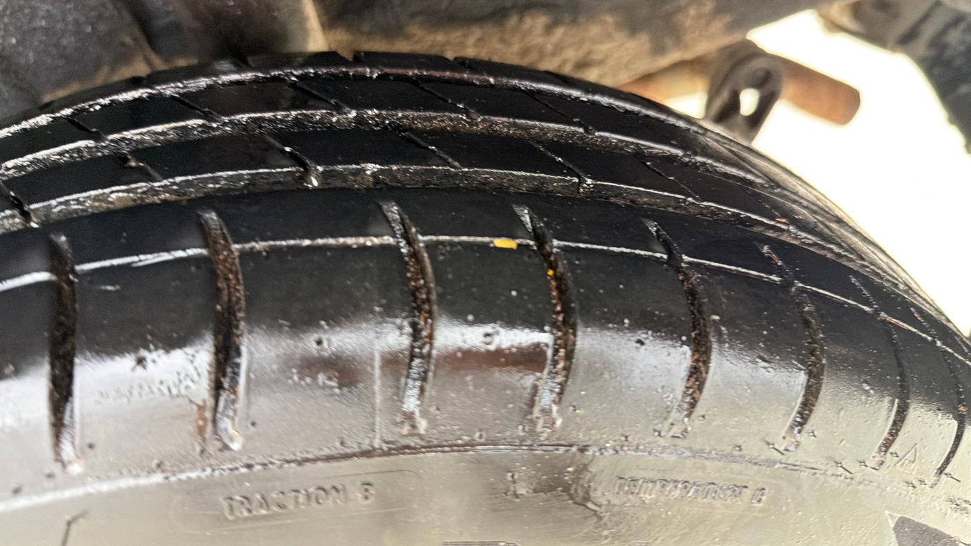 2019 Renault Kwid CLIMBER 1.0 (O), Petrol, Manual, 50,059 km, Left Rear Tyre Tread