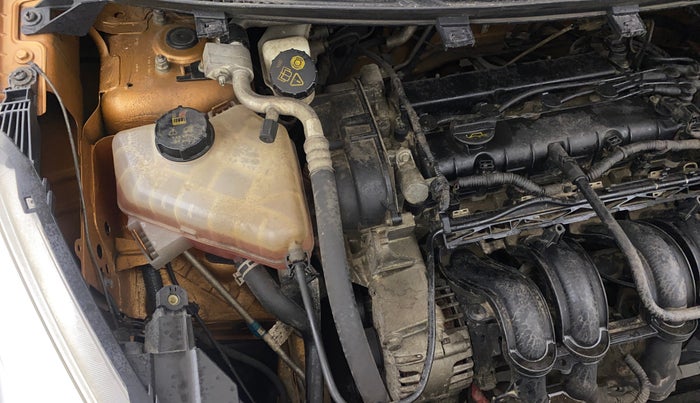 2016 Ford Figo Aspire AMBIENTE 1.2 PETROL, Petrol, Manual, 46,363 km, Engine View - Right