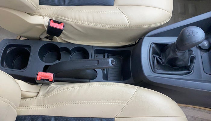 2016 Ford Figo Aspire AMBIENTE 1.2 PETROL, Petrol, Manual, 46,363 km, Gear Lever