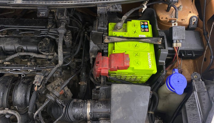 2016 Ford Figo Aspire AMBIENTE 1.2 PETROL, Petrol, Manual, 46,363 km, Engine View - Left