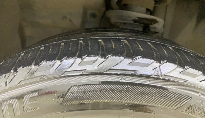 2021 Jeep Compass MODEL S (O) 1.4 PETROL DCT, Petrol, Automatic, 53,793 km, Left Front Tyre Tread