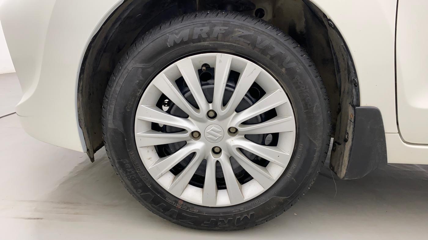 2021 Maruti Baleno DELTA PETROL 1.2, Petrol, Manual, 42,431 km, Left Front Wheel