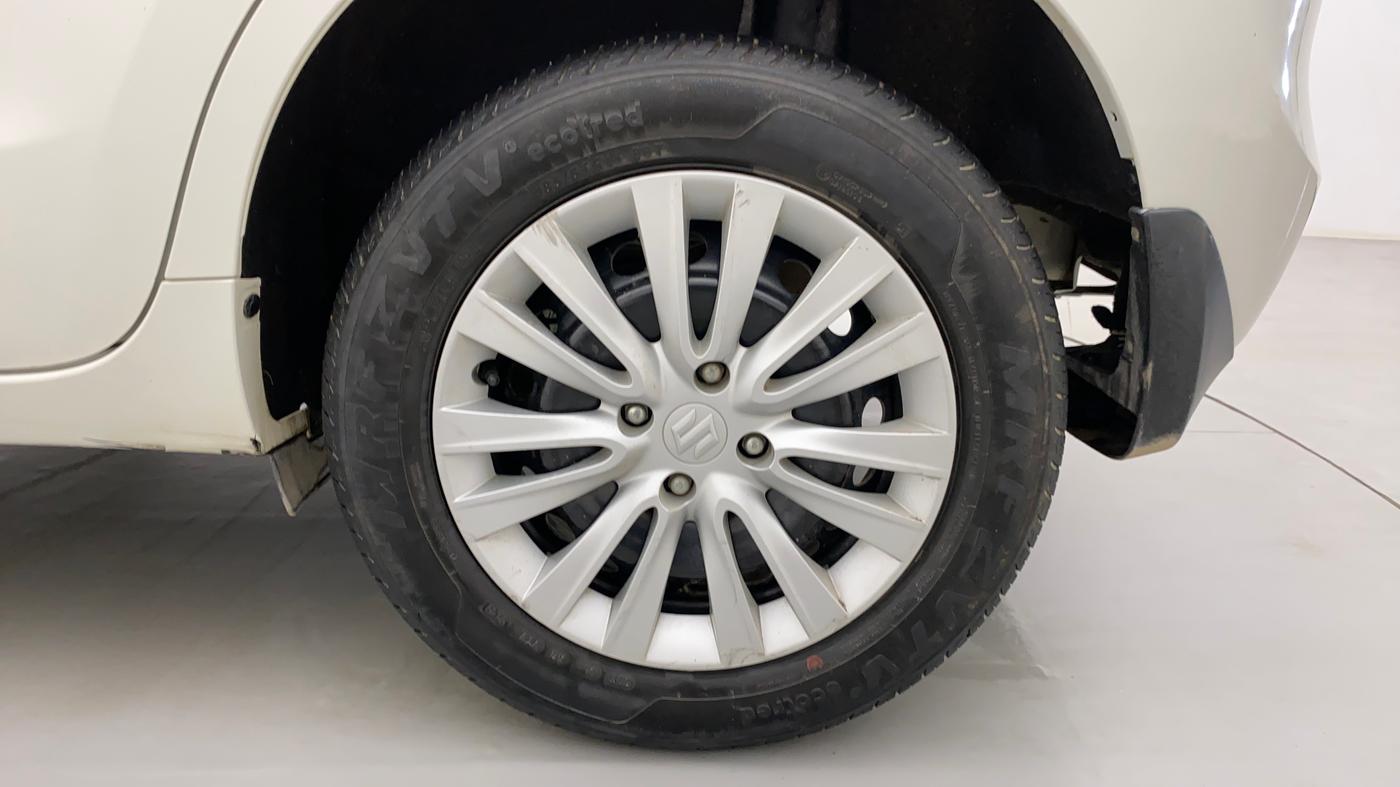 2021 Maruti Baleno DELTA PETROL 1.2, Petrol, Manual, 42,431 km, Left Rear Wheel