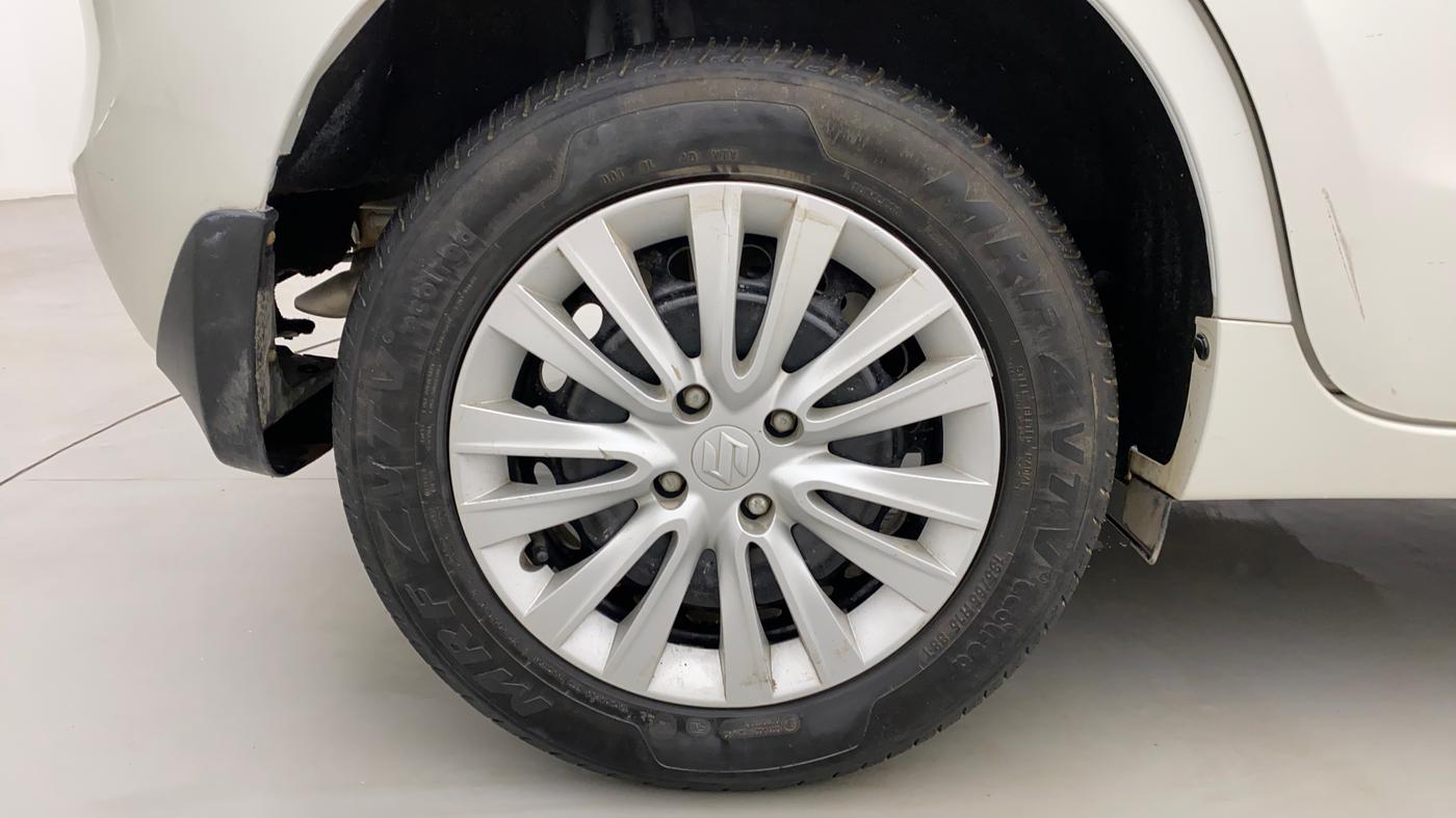 2021 Maruti Baleno DELTA PETROL 1.2, Petrol, Manual, 42,431 km, Right Rear Wheel