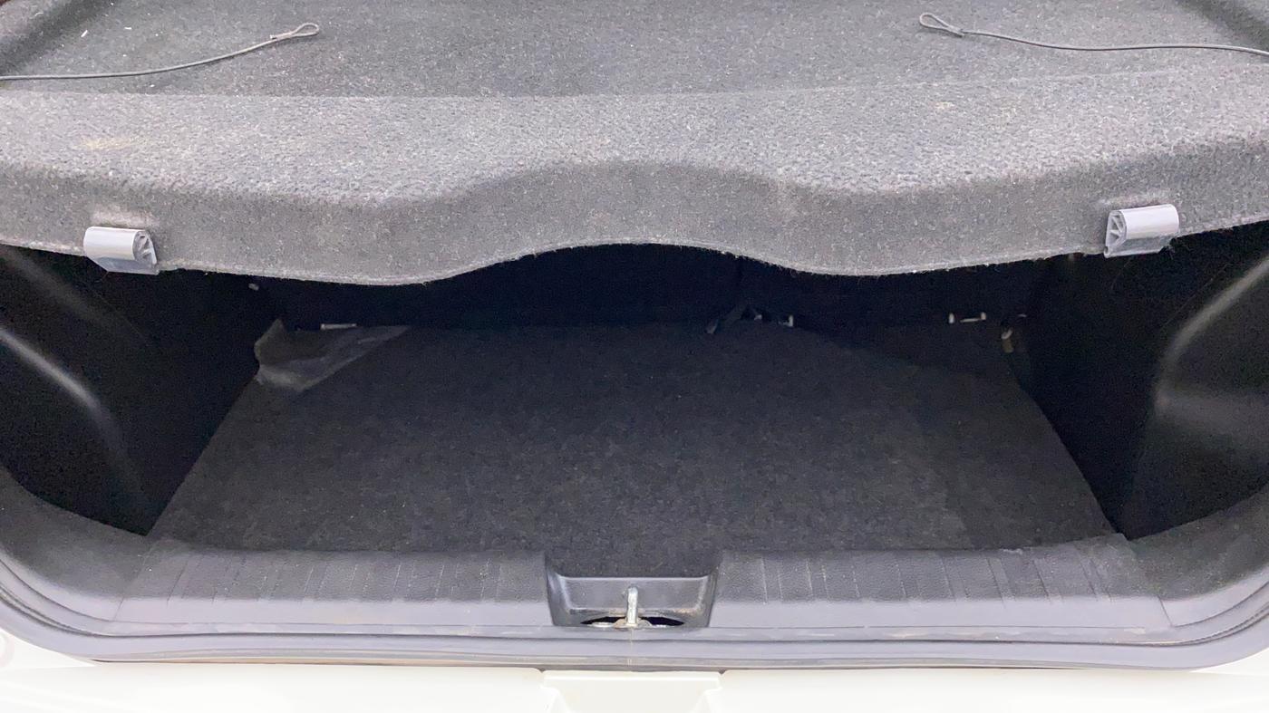 2021 Maruti Baleno DELTA PETROL 1.2, Petrol, Manual, 42,431 km, Boot Inside
