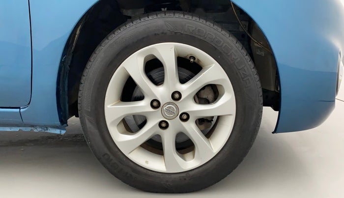 2015 Nissan Micra XV CVT, Petrol, Automatic, 55,813 km, Right Front Wheel