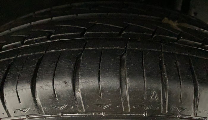 2015 Nissan Micra XV CVT, Petrol, Automatic, 55,813 km, Left Rear Tyre Tread