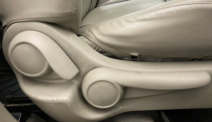 2015 Nissan Micra XV CVT, Petrol, Automatic, 55,813 km, Driver Side Adjustment Panel