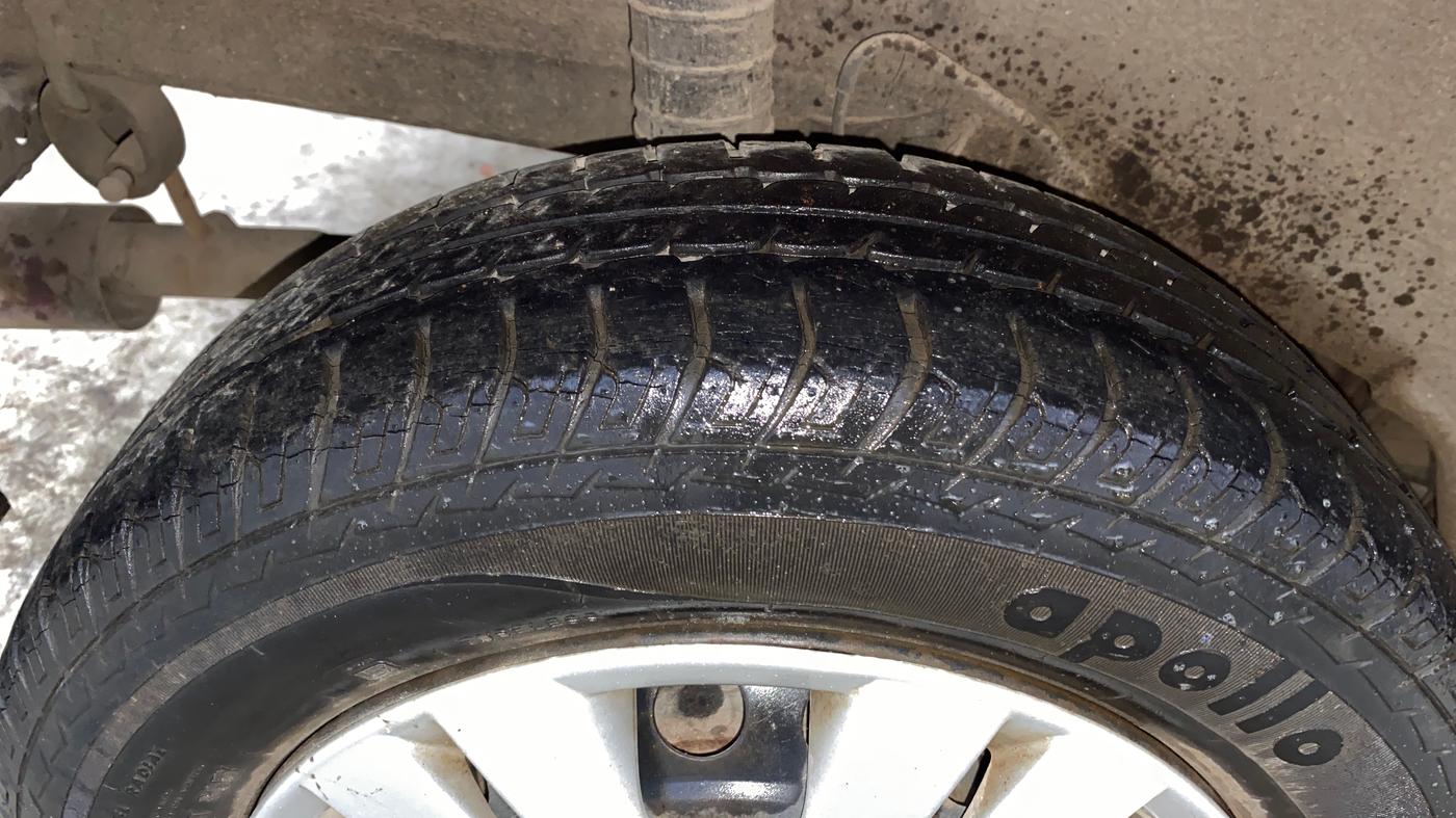 2015 Datsun Go T, Petrol, Manual, 51,255 km, Right Rear Tyre Tread