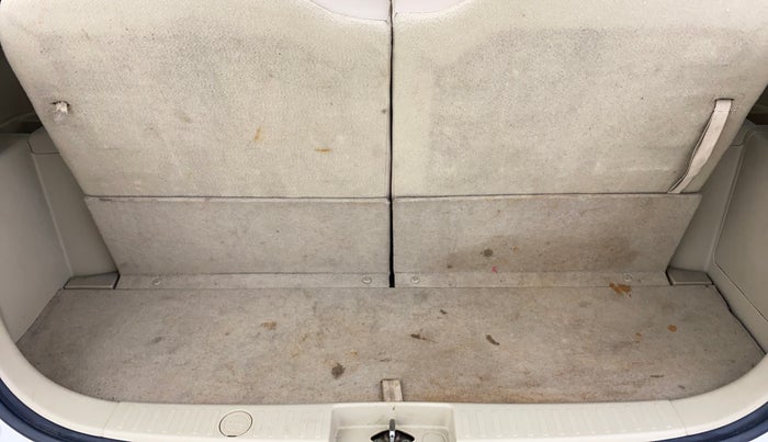 2016 Maruti Ertiga VXI, Petrol, Manual, 32,301 km, Boot Inside