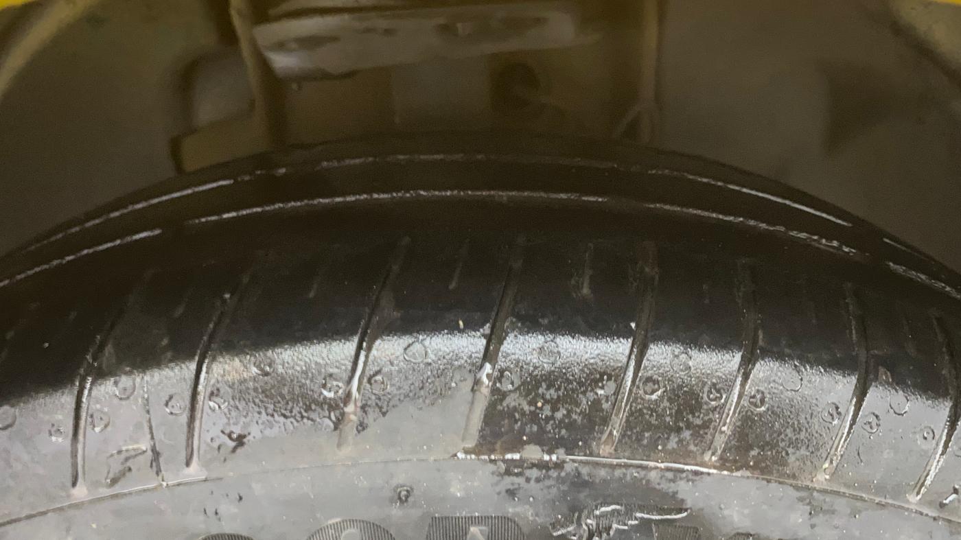 2020 Tata Tiago XZ PLUS PETROL, Petrol, Manual, 1,09,126 km, Right Front Tyre Tread