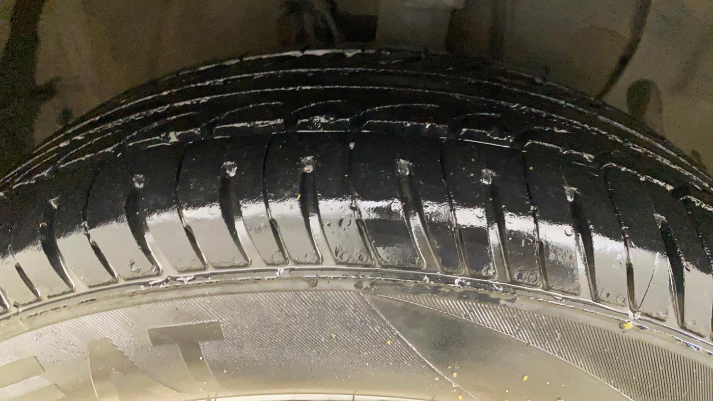2019 Hyundai Elite i20 MAGNA PLUS 1.2, Petrol, Manual, 65,620 km, Right Front Tyre Tread