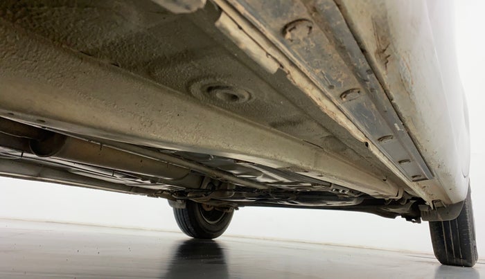 2017 Maruti Dzire VDI, Diesel, Manual, 94,974 km, Right Side Underbody