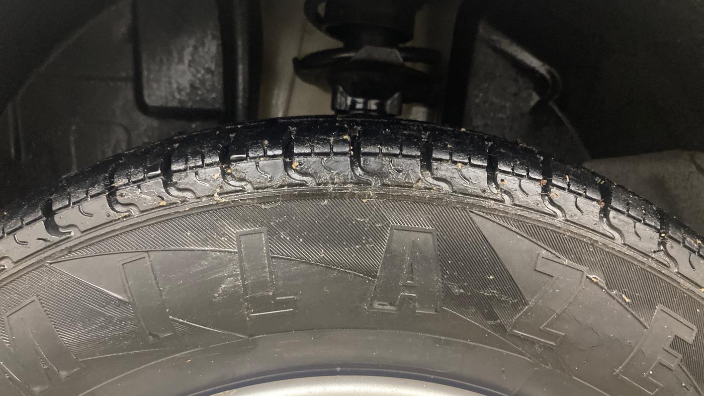 2016 Renault Kwid RXT 0.8, Petrol, Manual, 69,785 km, Left Front Tyre Tread