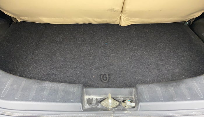2013 Maruti Wagon R 1.0 VXI, Petrol, Manual, 13,884 km, Boot Inside