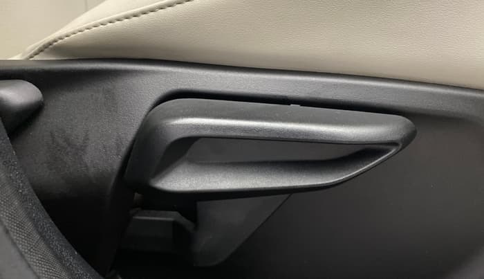 2024 Tata TIGOR XZ PLUS CNG, CNG, Manual, 28,792 km, Driver Side Adjustment Panel