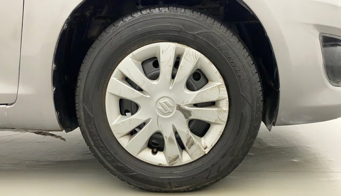 2013 Maruti Swift Dzire VXI, Petrol, Manual, 93,849 km, Right Front Wheel