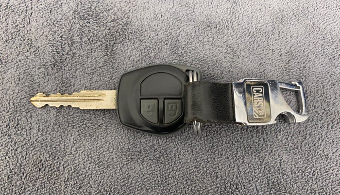 2013 Maruti Swift Dzire VXI, Petrol, Manual, 93,849 km, Key Close Up