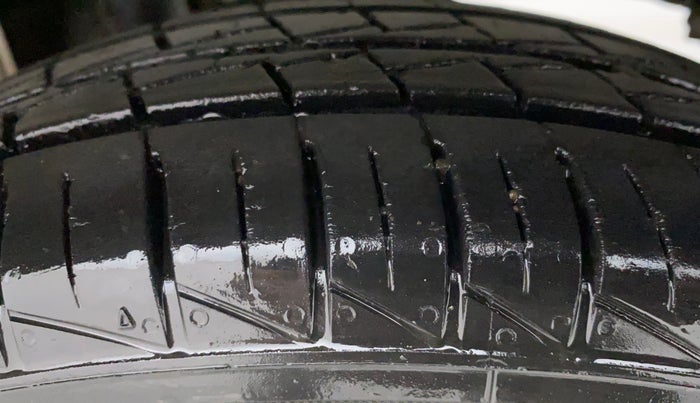2020 Maruti Alto VXI PLUS, Petrol, Manual, 34,722 km, Left Rear Tyre Tread