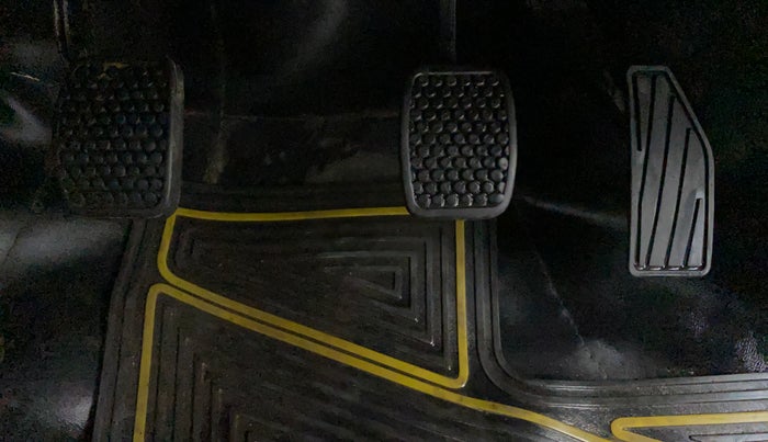 2020 Maruti Alto VXI PLUS, Petrol, Manual, 34,722 km, Pedals