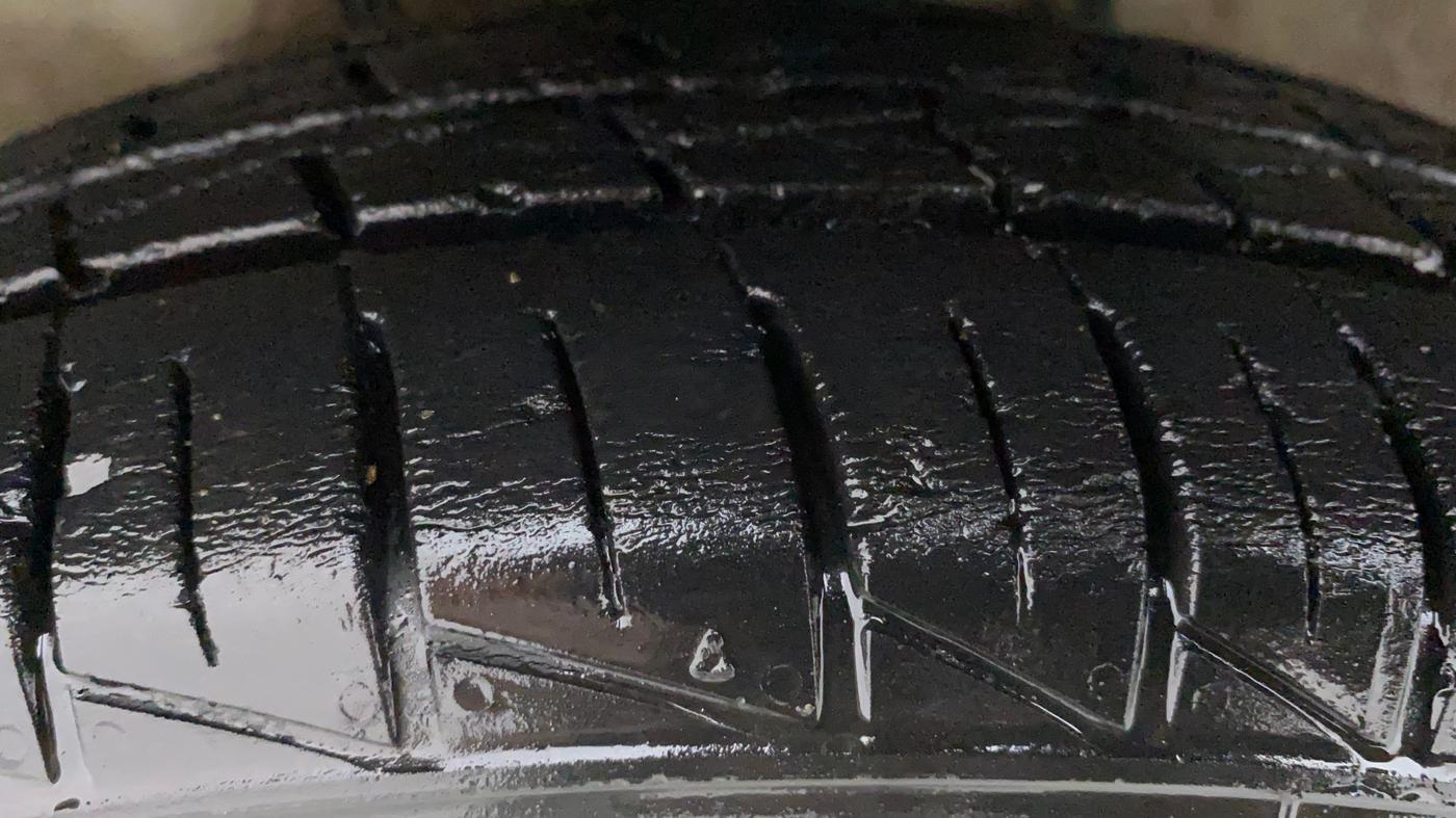 2020 Maruti Alto VXI PLUS, Petrol, Manual, 34,722 km, Left Front Tyre Tread