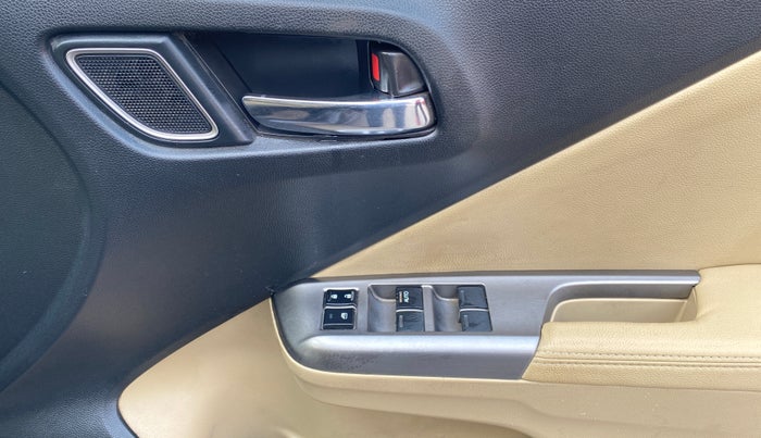 2020 Honda City 1.5L I-VTEC ZX CVT, Petrol, Automatic, 60,934 km, Driver Side Door Panels Control