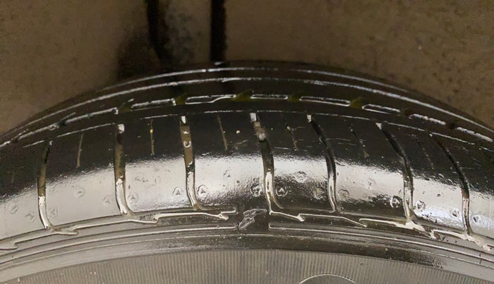 2015 Ford Ecosport AMBIENTE 1.5L PETROL, Petrol, Manual, 77,184 km, Right Rear Tyre Tread