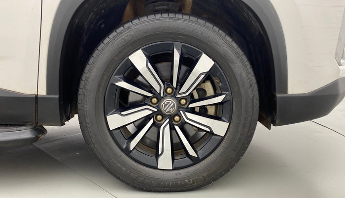 2019 MG HECTOR SHARP HYBIRD PETROL MT, Petrol, Manual, 39,193 km, Right Front Wheel