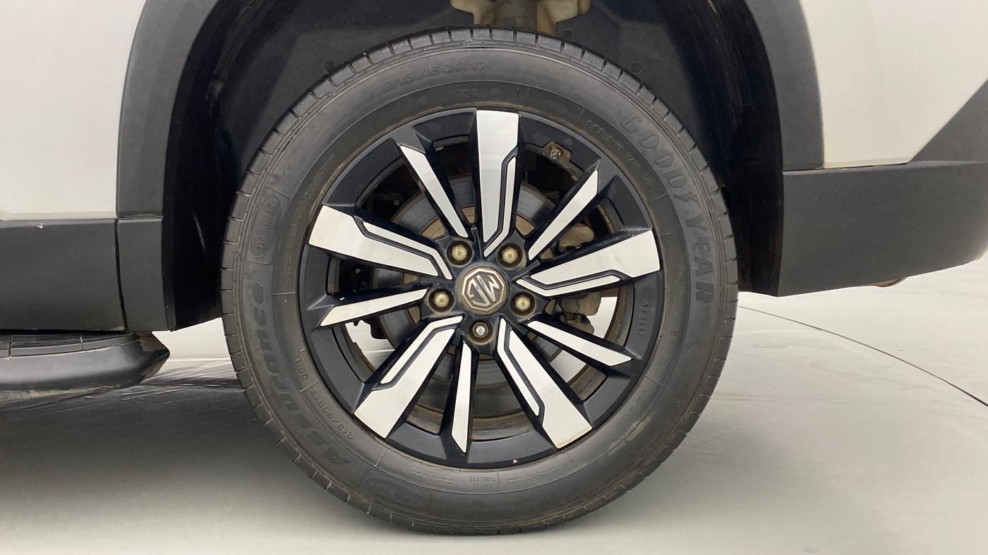 2019 MG HECTOR SHARP HYBIRD PETROL MT, Petrol, Manual, 39,193 km, Left Rear Wheel