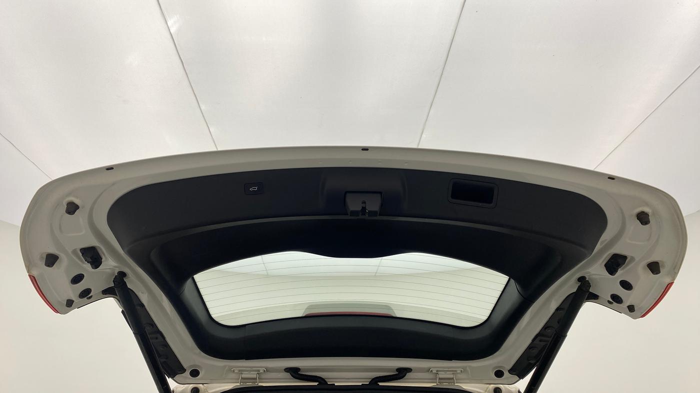 2019 MG HECTOR SHARP HYBIRD PETROL MT, Petrol, Manual, 39,193 km, Boot Door Open