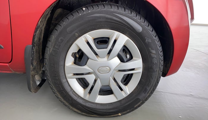2016 Datsun Redi Go S, Petrol, Manual, 30,811 km, Right Front Wheel