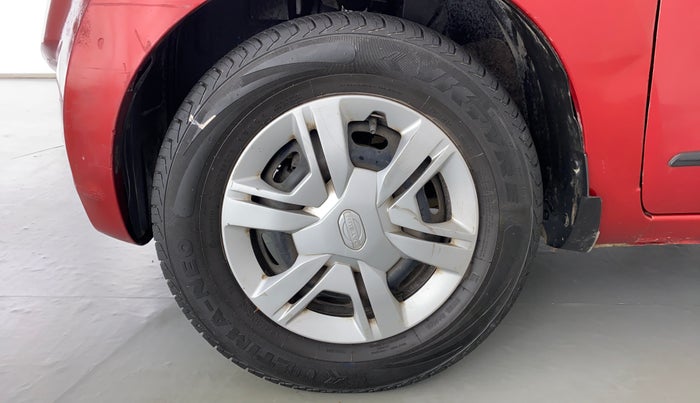 2016 Datsun Redi Go S, Petrol, Manual, 30,811 km, Left Front Wheel