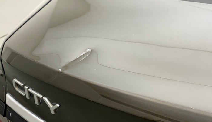 2021 Honda City 1.5L I-VTE V CVT, Petrol, Automatic, 69,943 km, Dicky (Boot door) - Slightly dented
