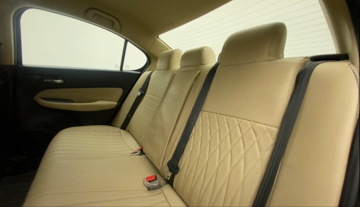 2021 Honda City 1.5L I-VTE V CVT, Petrol, Automatic, 69,943 km, Right Side Rear Door Cabin