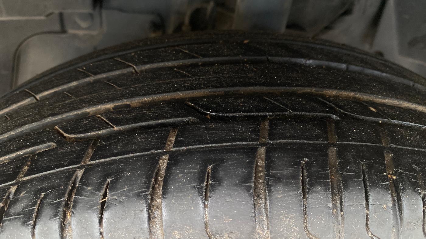 2019 Tata NEXON XM PETROL, Petrol, Manual, 11,124 km, Left Front Tyre Tread