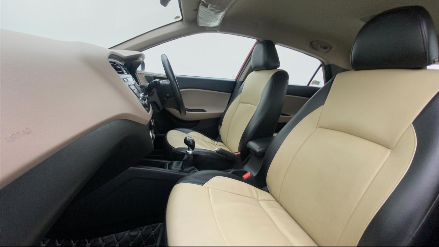2017 Hyundai Elite i20 ASTA 1.2, Petrol, Manual, 37,477 km, Right Side Front Door Cabin