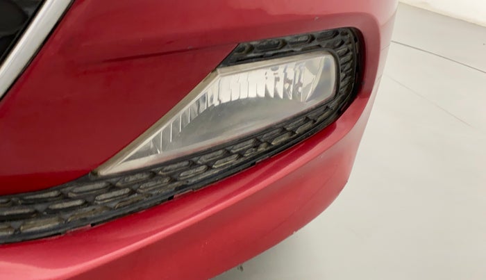 2017 Hyundai Elite i20 ASTA 1.2, Petrol, Manual, 37,477 km, Left fog light - Not fixed properly