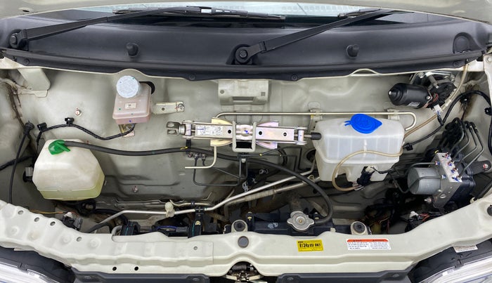2020 Maruti Eeco 5 STR WITH AC PLUSHTR, Petrol, Manual, 10,209 km, Open Bonet