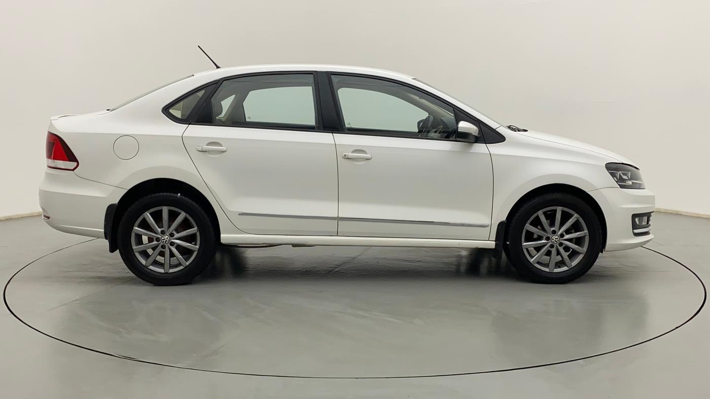 2019 Volkswagen Vento HIGHLINE PLUS 1.5 AT 16 ALLOY, Diesel, Automatic, 56,496 km, Right Side View