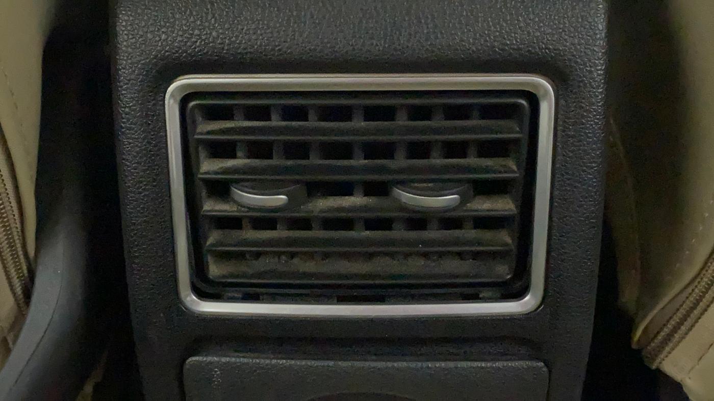 2019 Volkswagen Vento HIGHLINE PLUS 1.5 AT 16 ALLOY, Diesel, Automatic, 56,496 km, Rear AC Vents