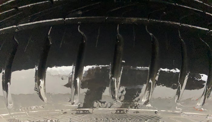 2015 Honda City 1.5L I-VTEC VX CVT, Petrol, Automatic, 35,906 km, Right Rear Tyre Tread