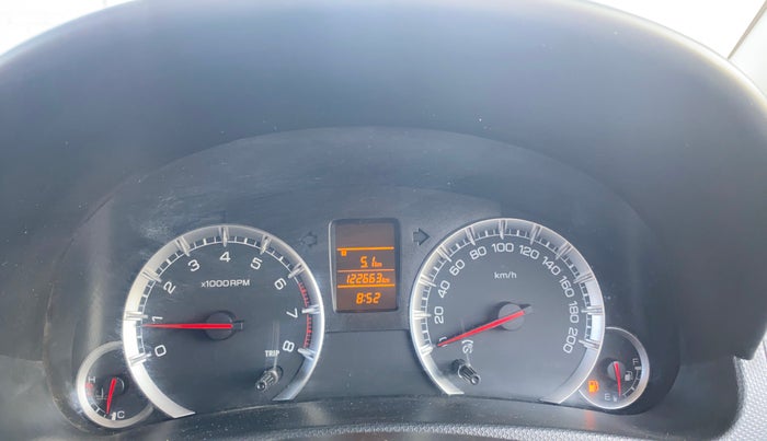 2017 Maruti Swift VXI, Petrol, Manual, 1,22,660 km, Odometer Image