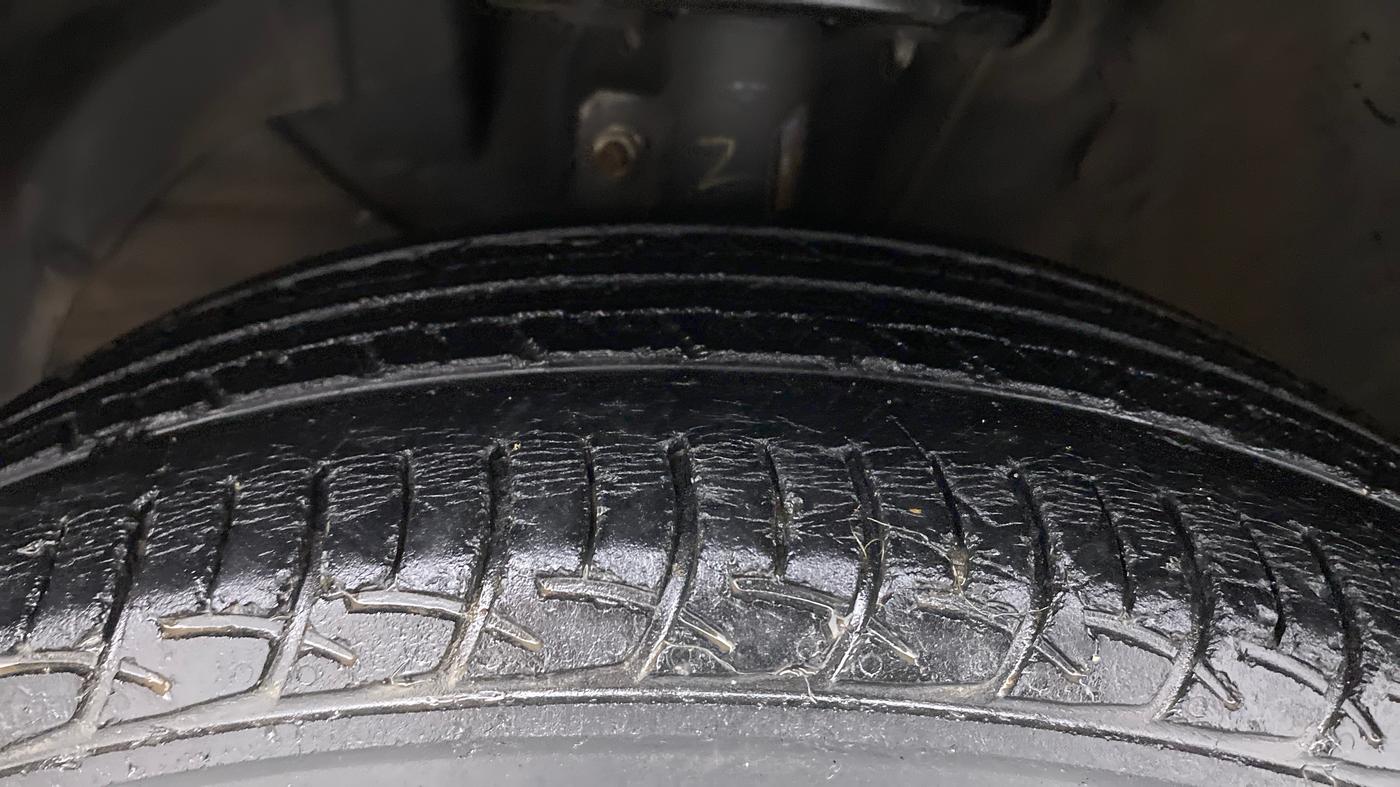 2016 Maruti Baleno SIGMA PETROL 1.2, Petrol, Manual, 47,741 km, Left Front Tyre Tread