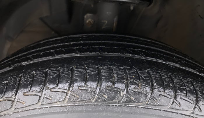 2016 Maruti Baleno SIGMA PETROL 1.2, Petrol, Manual, 47,741 km, Left Front Tyre Tread
