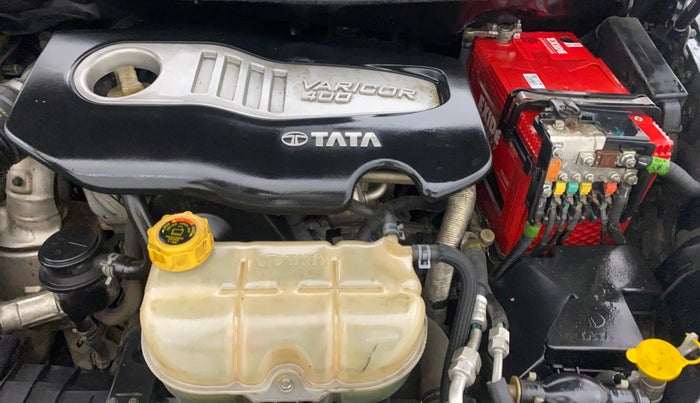 2017 Tata Hexa XTA 4X2 6 STR, Diesel, Automatic, 1,19,064 km, Engine View - Left