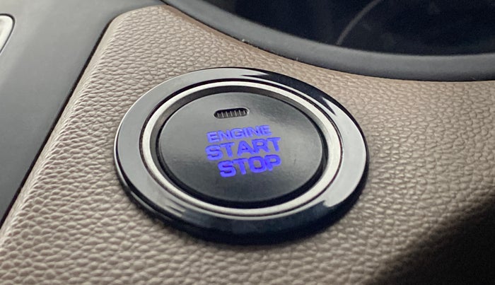 2018 Hyundai Elite i20 ASTA 1.2 (O), Petrol, Manual, 44,563 km, Keyless Start/ Stop Button